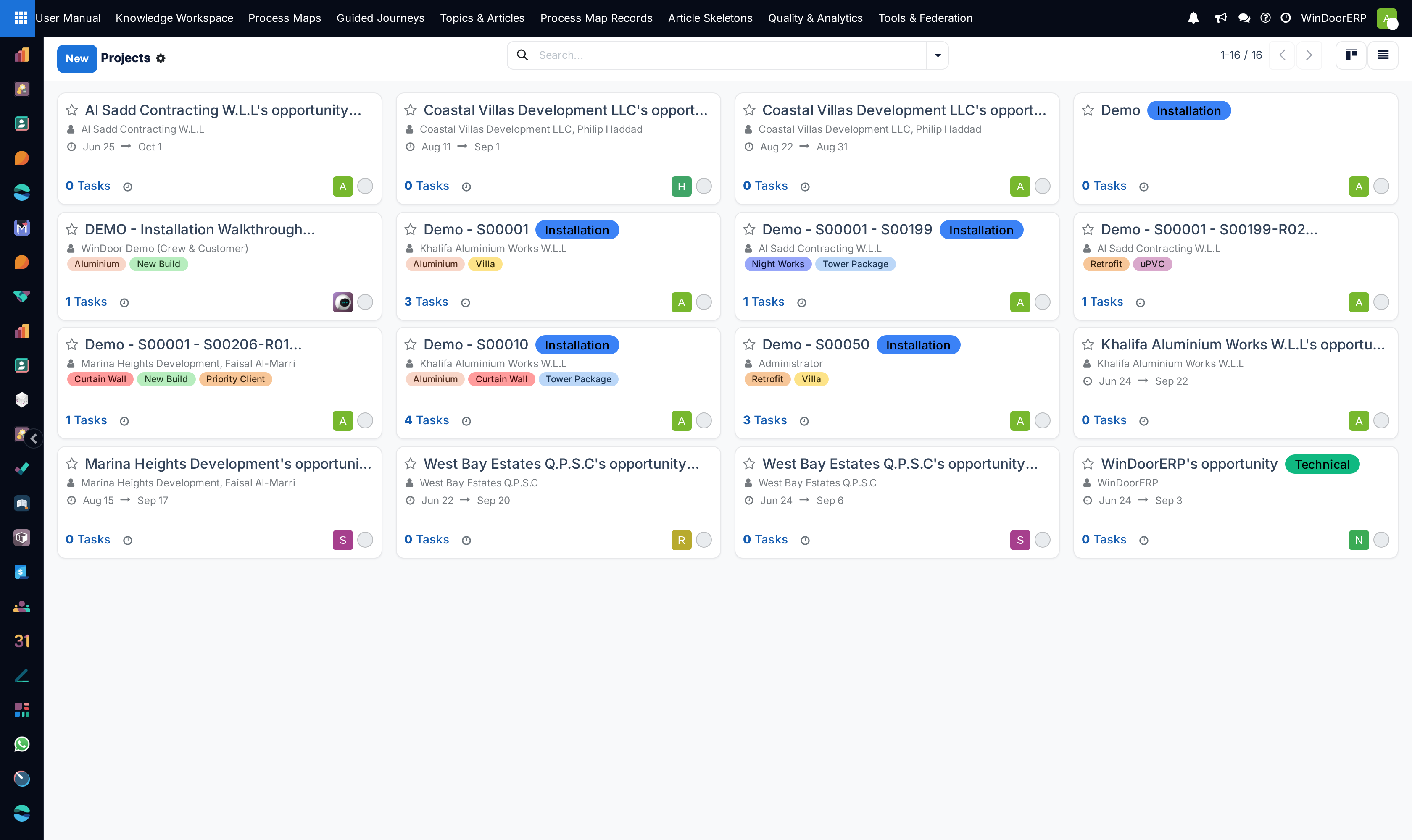 Projects kanban board organized by contractual phases: Engineering, Procurement, Manufacturing, Site